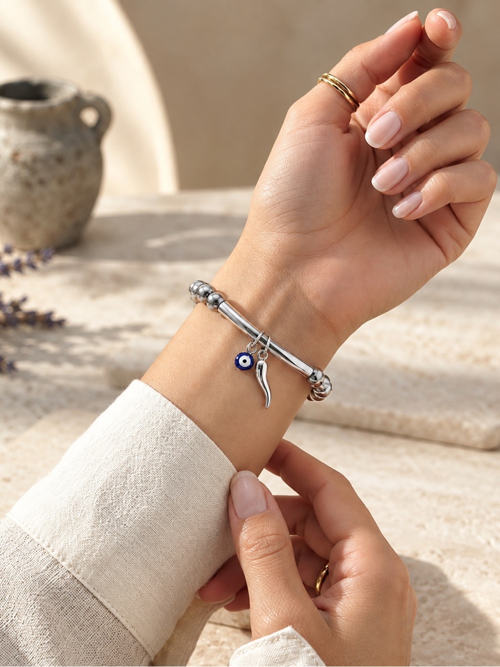 LA FORTUNATA CORNICELLO & EVIL EYE CHARM BRACELET featuring silver hematites